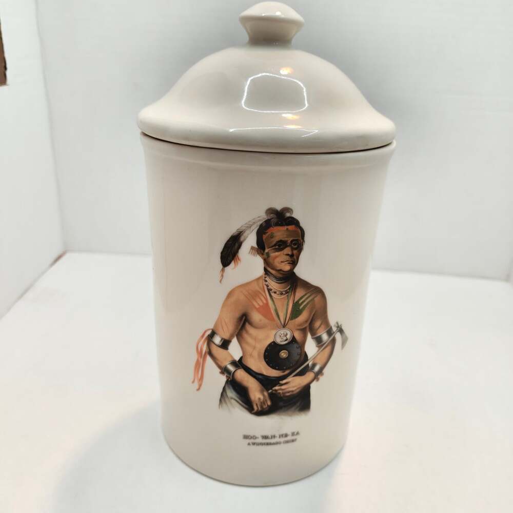 Vintage Gold Label 1886 Hoo-Wan-Ne-Ka Winnebago Chief Ceramic Canister